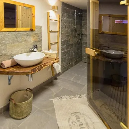 Tomas Dovolenkový dom